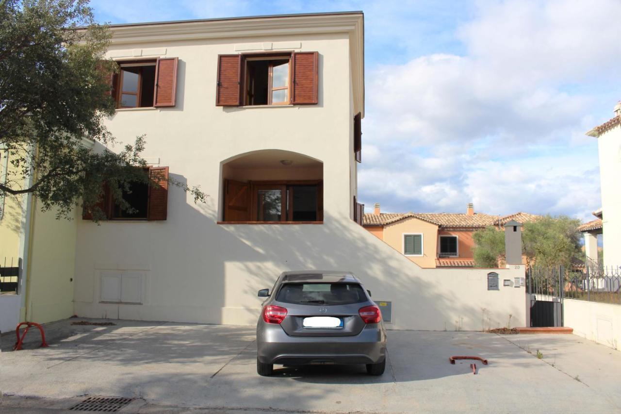アルバタクスCasa A Due Passi Dal Mareアパートメント エクステリア 写真